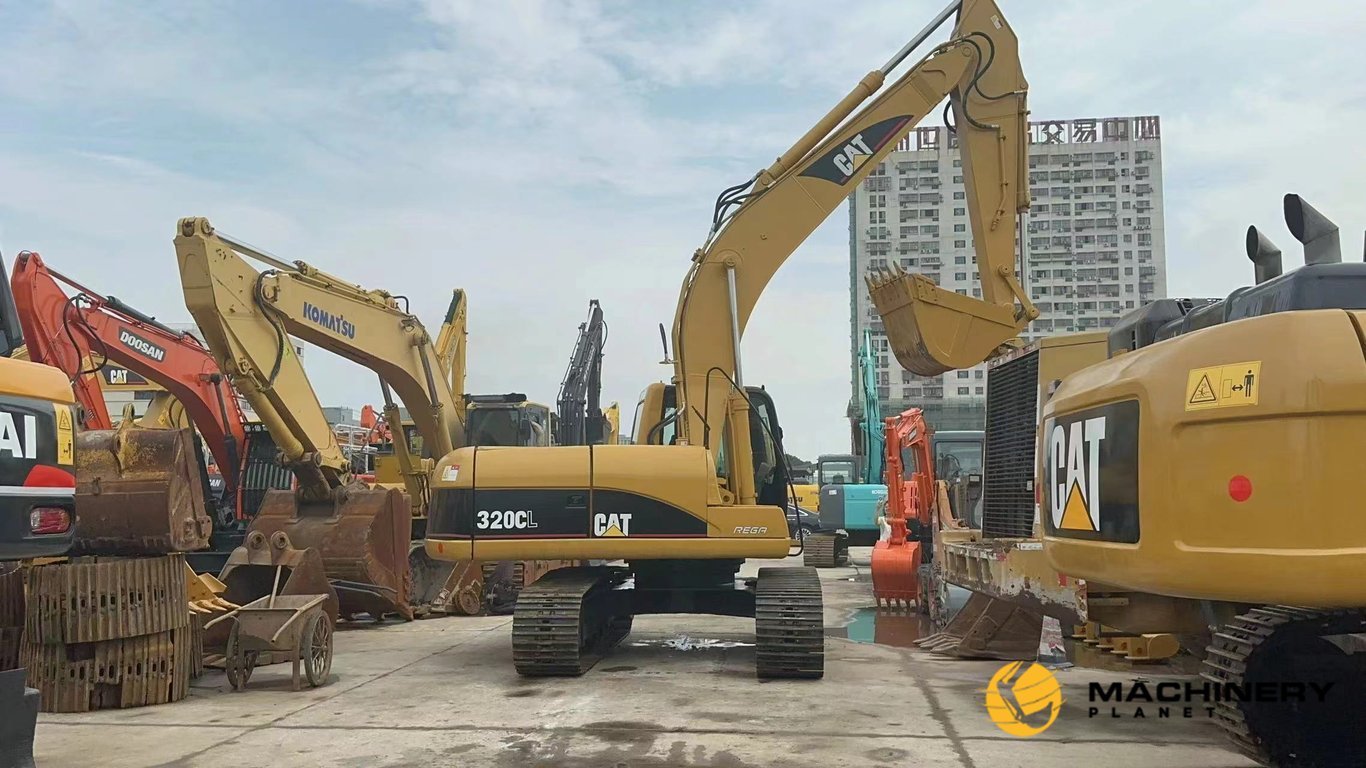 320CL Caterpillar Used Crawler Excavator LOW PRICE 320CL 2018 1 Crawler Excavators image 4