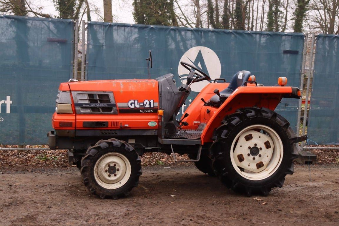 Mini tractor Kubota GL-21 Sunshine Grandel Diesel GL-21 Sunshine Grandel 1