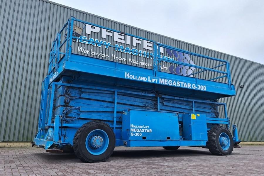 Holland Lift Megastar G300 Diesel, 4x4x4 Drive, 33.5m Working H 1998 HOLLAND LIFT - Megastar G300 - 90375 Holland lift Meg...