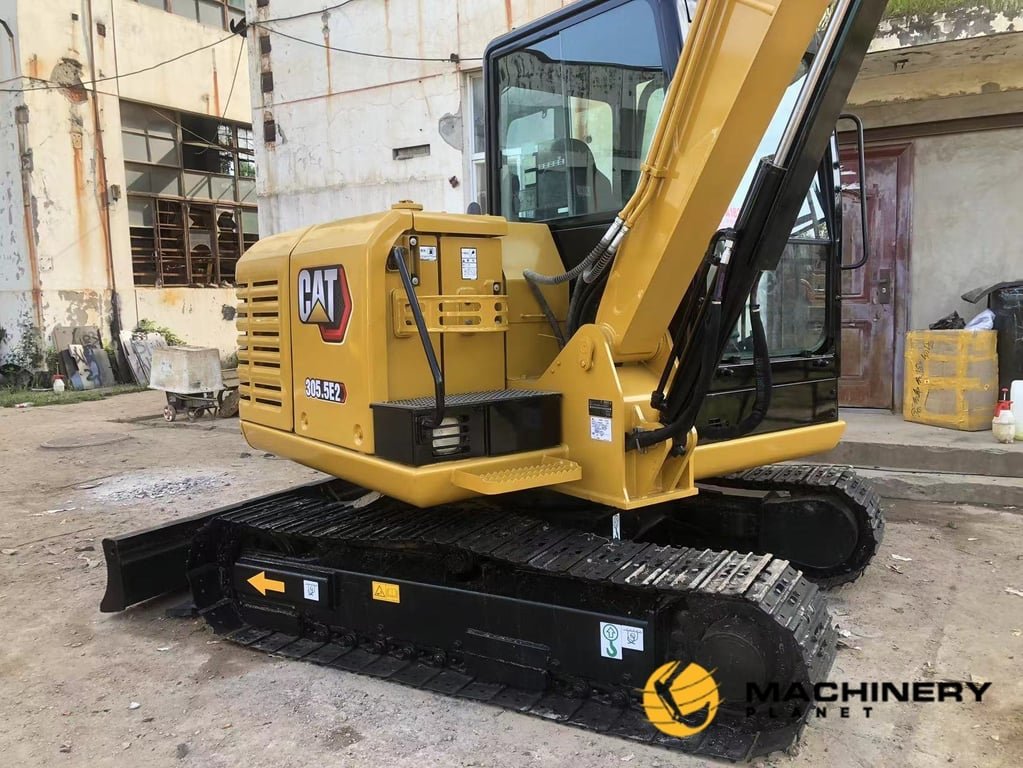 305.5E Mini used Caterpillar Crawler excavator 305.5E Mini Excavator 2022 1 image 4