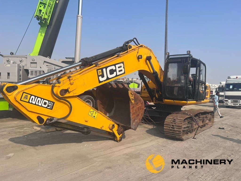 2019 JCB CRAWLER EXCAVATOR JS220 JS220 2019 1 Crawler Excavators