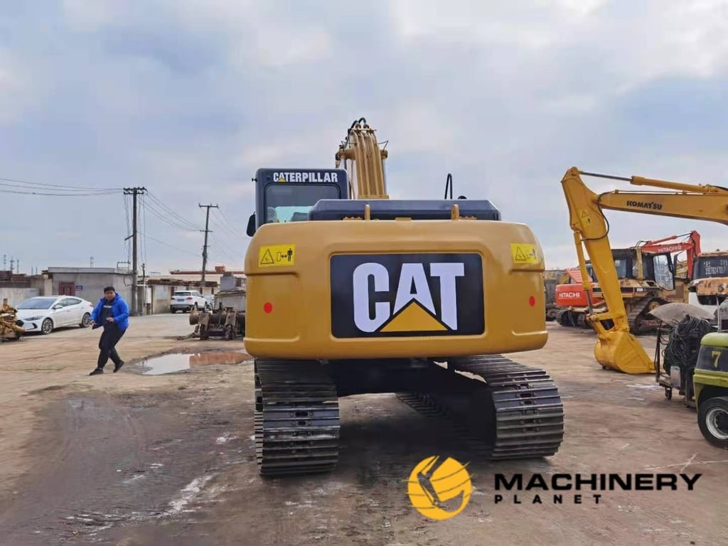 312D Caterpillar Used Excavator LOW PRICE 312D 2019 1 Crawler Excavators image 3