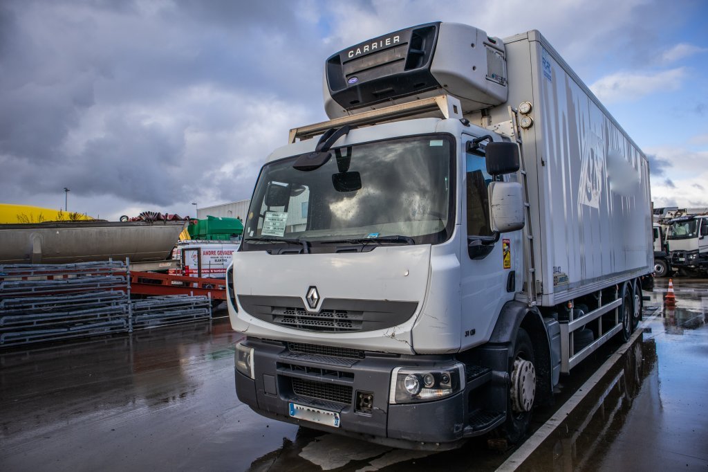 RENAULT PREMIUM 310DXI+E5+CARRIER+ENGINE PROBLEM 2010 E57896 Renault PREMIUM 310DXI+E5+CARRIER+ENGINE PROBLEM 2010 1