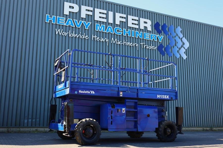 Haulotte H15SX Diesel, 4x4 Drive 15 Working Height, 500kg C 2007 HAULOTTE - H15SX - 90293 H15SX Diesel, 4x4 Drive 15 Worki...