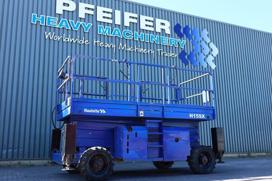 Haulotte H15SX Diesel, 4x4 Drive 15 Working Height, 500kg C 2008 HAULOTTE - H15SX - 90296 H15SX Diesel, 4x4 Drive 15 Worki...