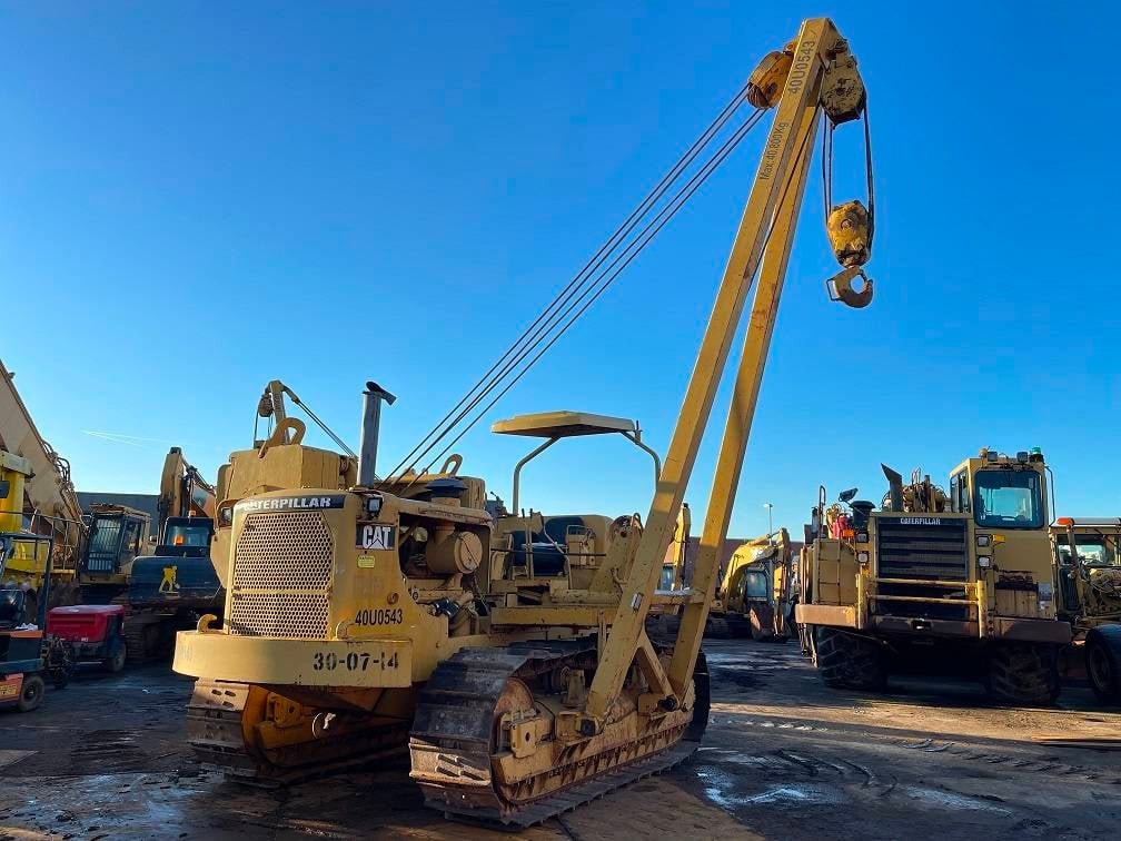 CAT 572 G 1977 3886 572 G 1977 1