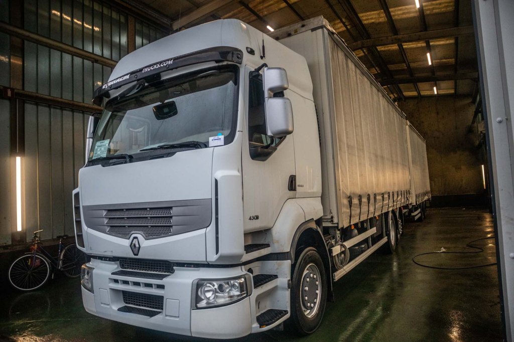 RENAULT PREMIUM 430DXI-6X2-(+remorque=3.500€) 2010 E60821 Renault PREMIUM 430DXI-6X2-(+remorque=3.500€) 2010 1