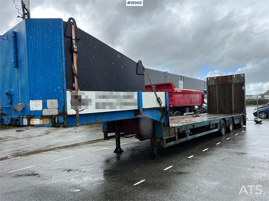 Kel-Berg Machine trailer w/ Hydraulic driving bridge 2010 18968 KEL-BERG Machine trailer w/ Hydraulic driving bridge 2010 ...