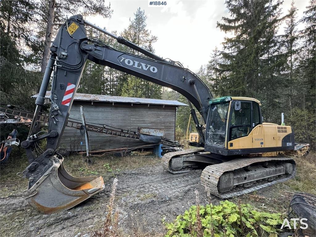 Volvo EC210CL Crawler Excavator w/ Tiltrotator & 2 Bucke 2008 18846 EC210CL Crawler Excavator w/ Tiltrotator & 2 Bucke 200...