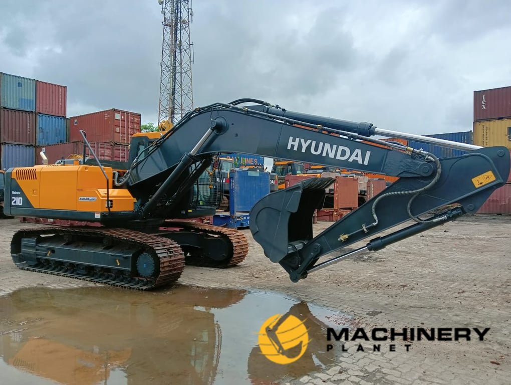Hyundai R210 Excavator R210 2024 2 Crawler Excavators image 5