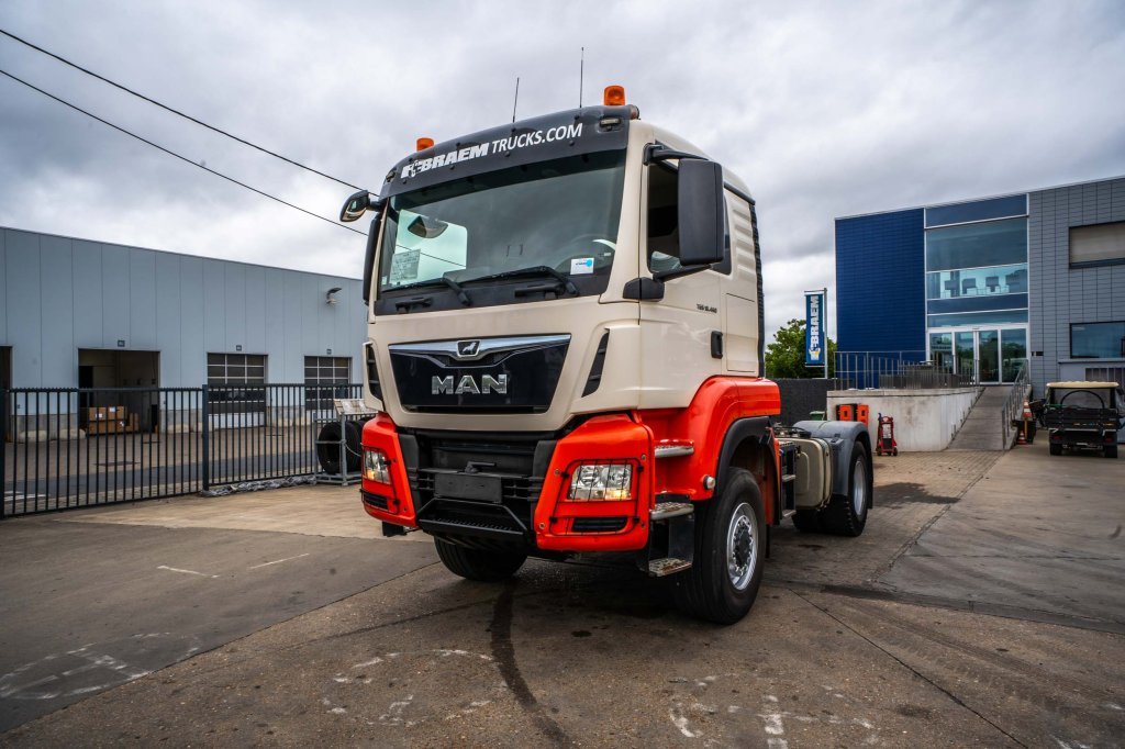 MAN TGS 18.460 BLS 4X4 +KIPHYDR / (met Cardan) 2017 E64208 TGS 18.460 BLS 4X4 +KIPHYDR / (met Cardan) 2017 1