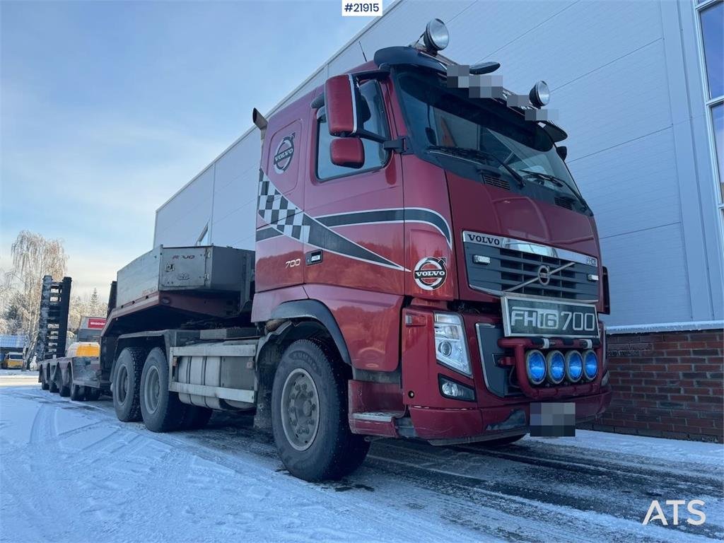 Volvo FH16 700 Combi Truck 2013 21915 FH16 700 Combi Truck 2013 1 Tractor Units