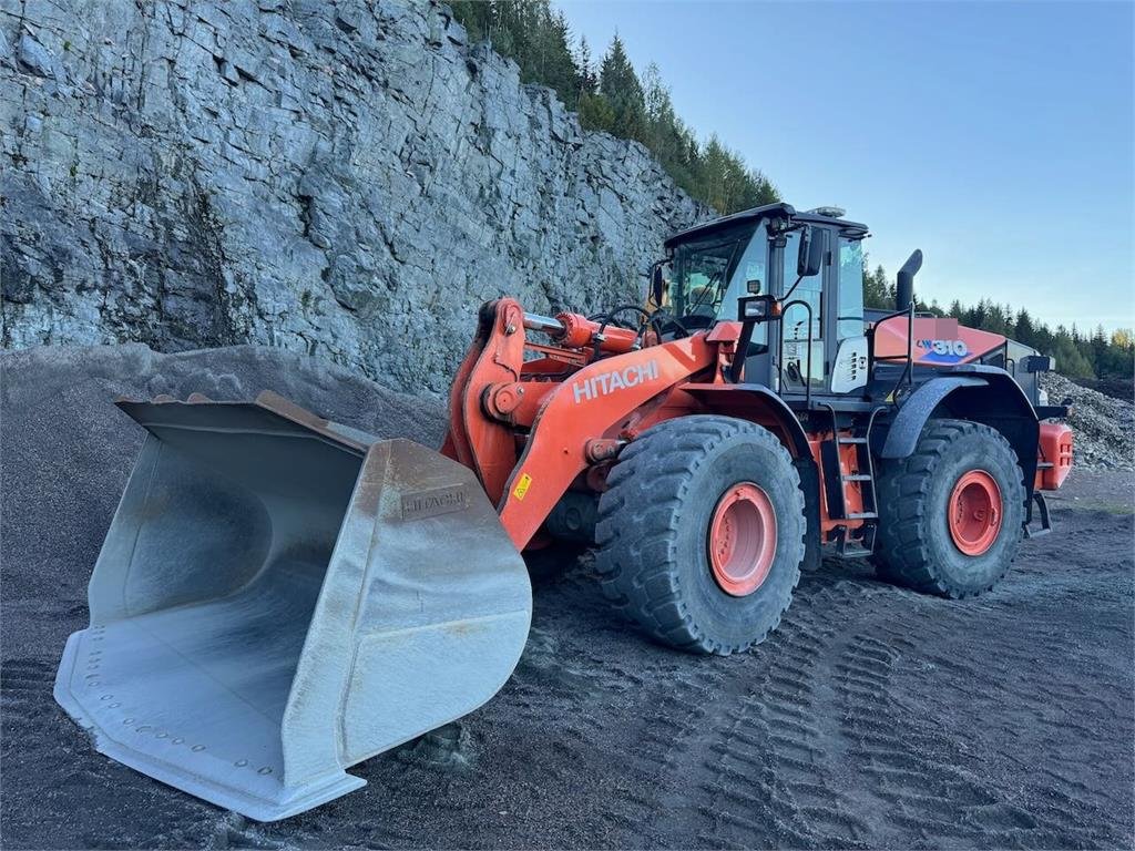 Hitachi ZW310 Wheel Loader with/Bucket. 3400 Hours! 2017 21440 ZW310 Wheel Loader with/Bucket. 3400 Hours! 2017 1 Wheel Lo...