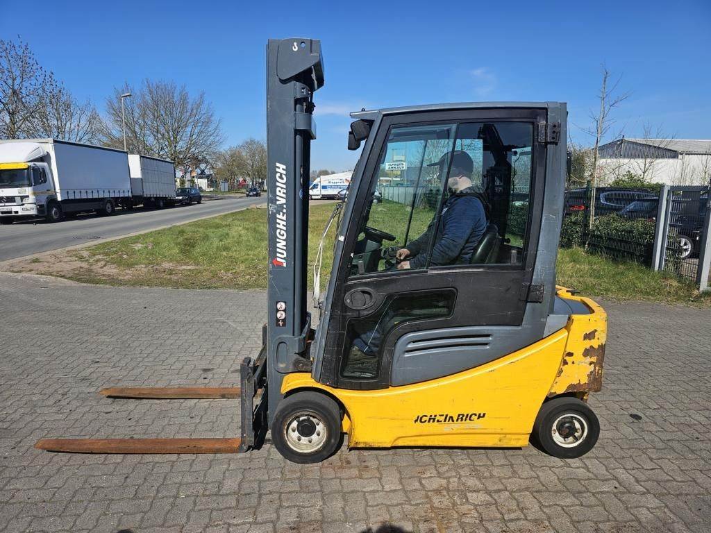Jungheinrich EFG320 2012 ES0026 EFG320 2012 1 Forklift