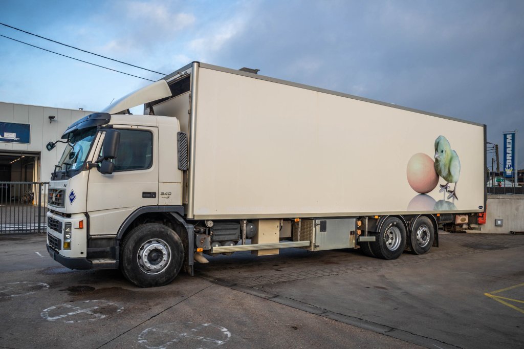 VOLVO FM340+POUSSIN/CHICKEN/KUIKEN/KÛKEN 2007 E62544 FM340+POUSSIN/CHICKEN/KUIKEN/KÛKEN 2007 1