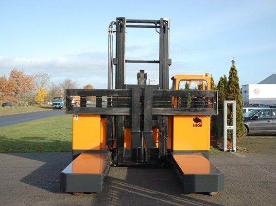 Bison 5004-4 1997 EL4967 5004-4 1997 1 Side loaders