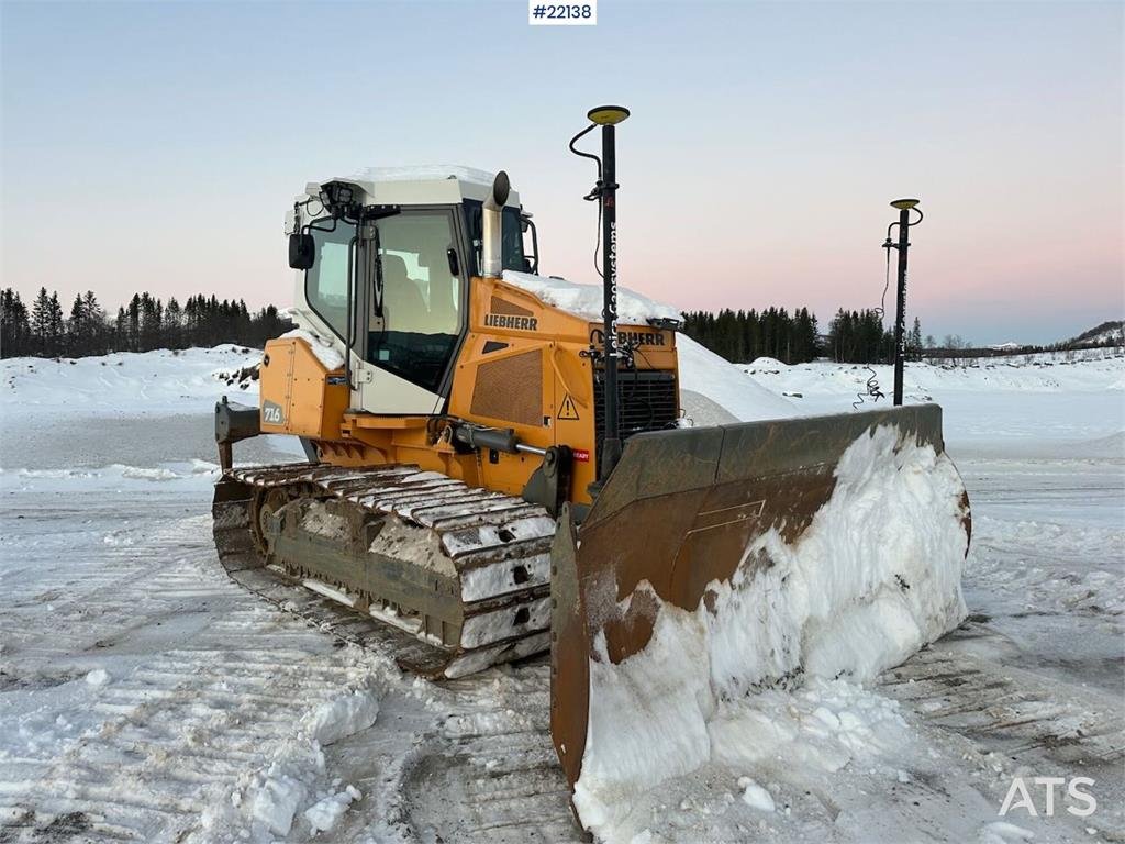 Liebherr PR 716 05 LGP dozer w/ ripper and Leica GPS. WATCH 2024 22138 PR 716 05 LGP dozer w/ ripper and Leica GPS. WATCH ...