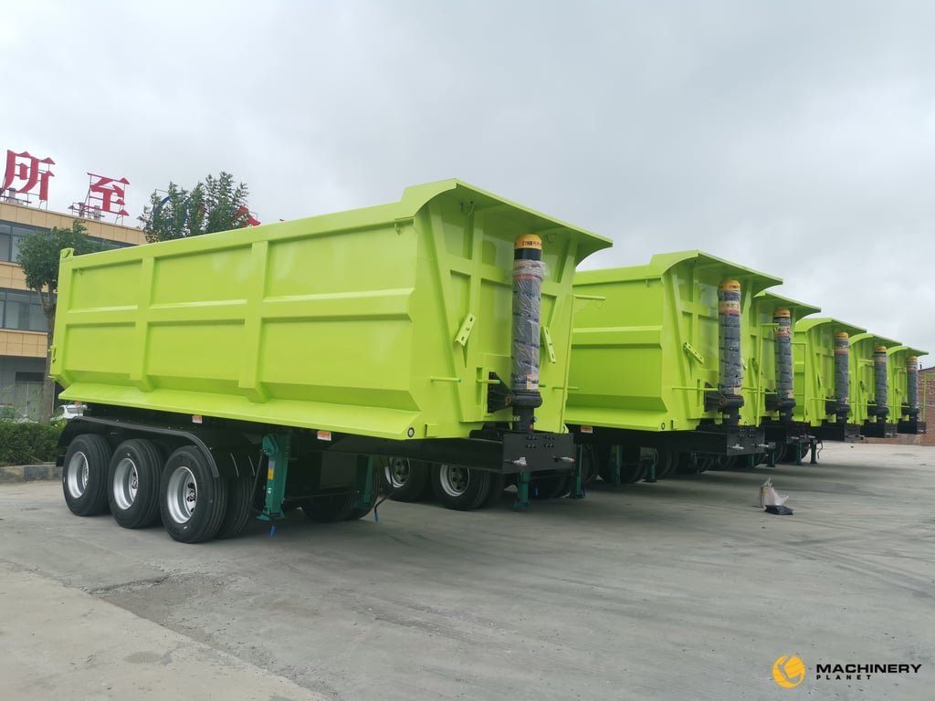 Customized semi trailer for dump truck Customized semi trailer 2024 1 Tanker semi trailers