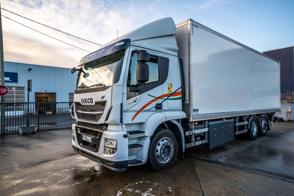 IVECO STRALIS 400 CNG // HAYON DHOLLANDIA 2019 E64694 STRALIS 400 CNG // HAYON DHOLLANDIA 2019 1