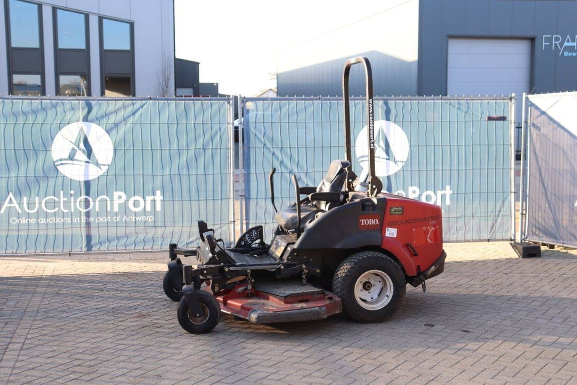 Toro GROUNDSMASTER 7210 Diesel Riding Mower 2019 2019 GROUNDSMASTER 7210 2019 1