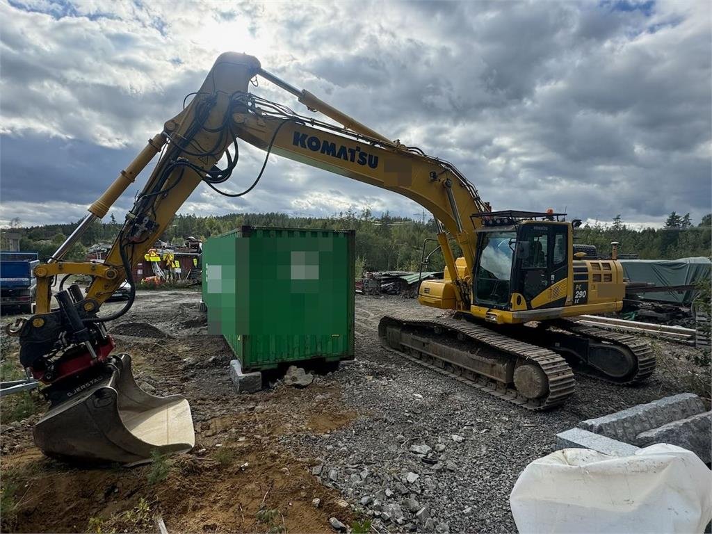 Komatsu PC290LC-11 Crawler excavator w/ tilt and 2 buckets 2019 21362 PC290LC-11 Crawler excavator w/ tilt and 2 buckets 2...