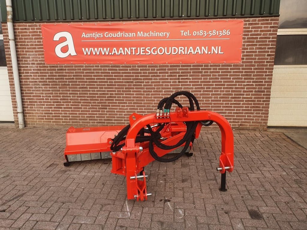 AGF 180 Verstekklepelmaaier 4105 AGF 180 Verstekklepelmaaier 1