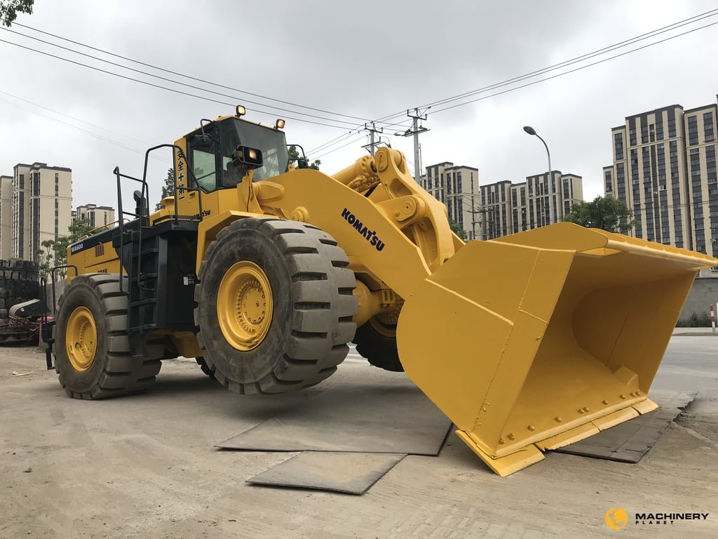 Komatsu WA600-3 good quality Original for sale WA600-3 2018 1 Wheel Loaders image 2