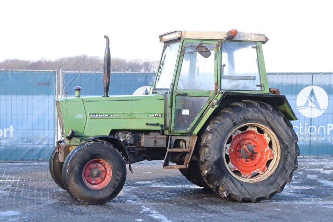 Tractor Fendt FARMER 305 LS Diesel 1984 1984 Fendt FARMER 305 LS 1984 1