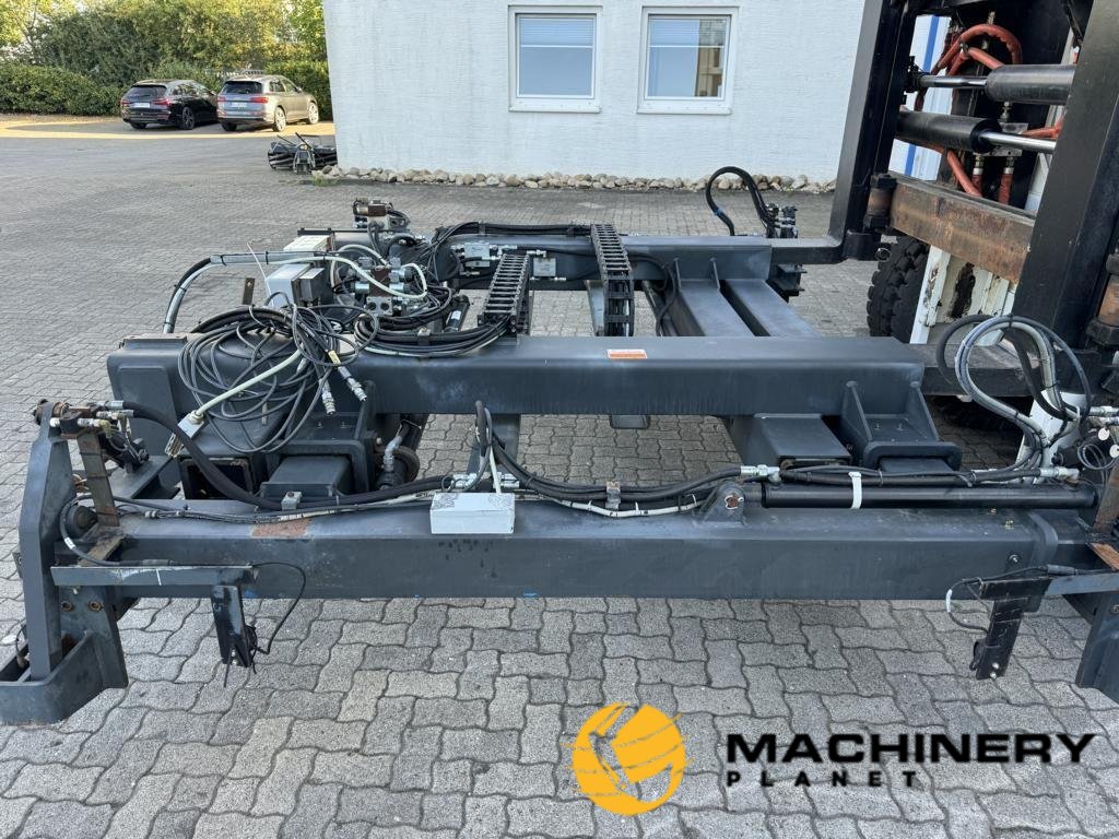 Kaup 10-20´ Variable Spreader 2013 DIV1359 Kaup 10-20´ Variable Spreader 2013 1