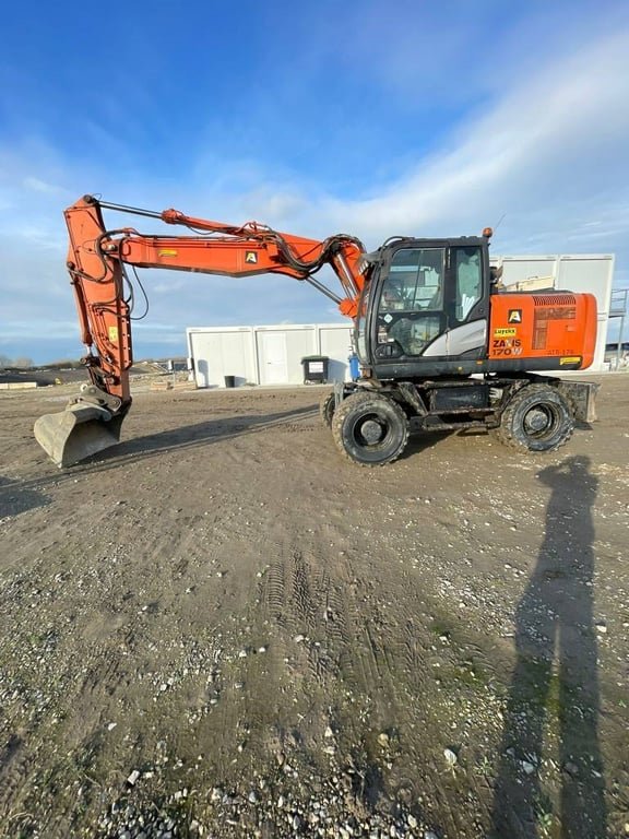 Hitachi ZX170W-5 B 2016 ATR-1767 ZX170W-5 B 2016 1 Wheeled Excavators