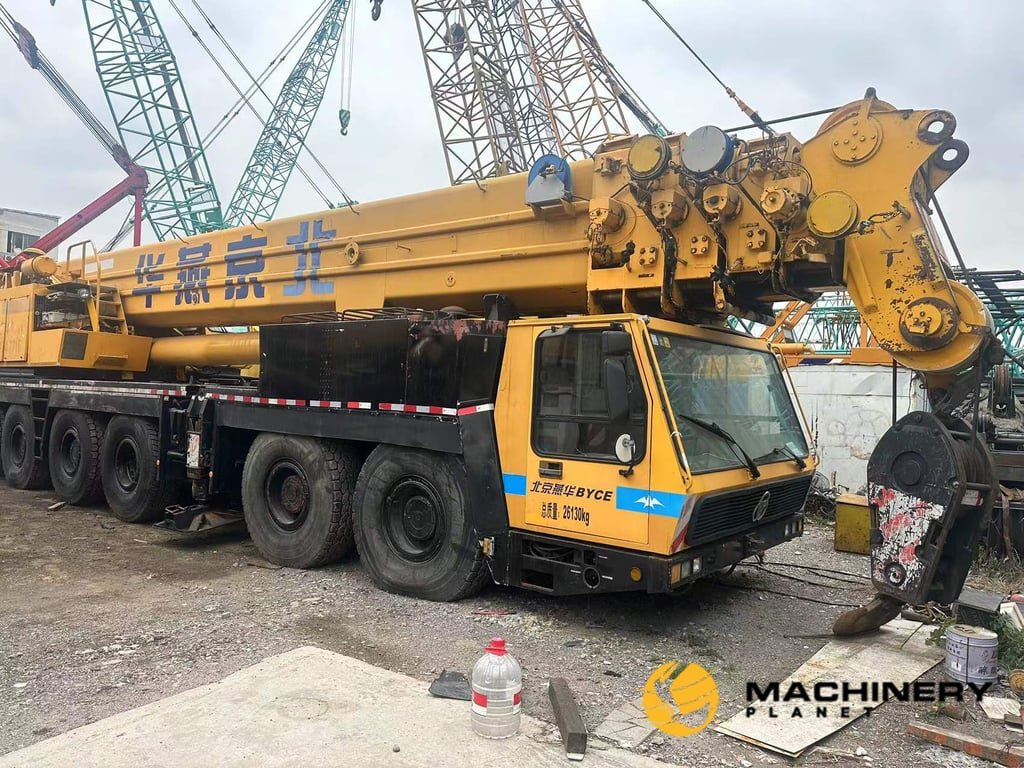 Liebherr Used Crane 200 Tons hot sale Liebherr 200 2019 1 Crawler Cranes