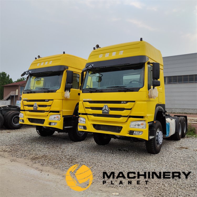 HOWO 371HP 6X4 Dump Truck Tractor Good Quality Hot Sale 371HP 6X4 2022 1 image 2