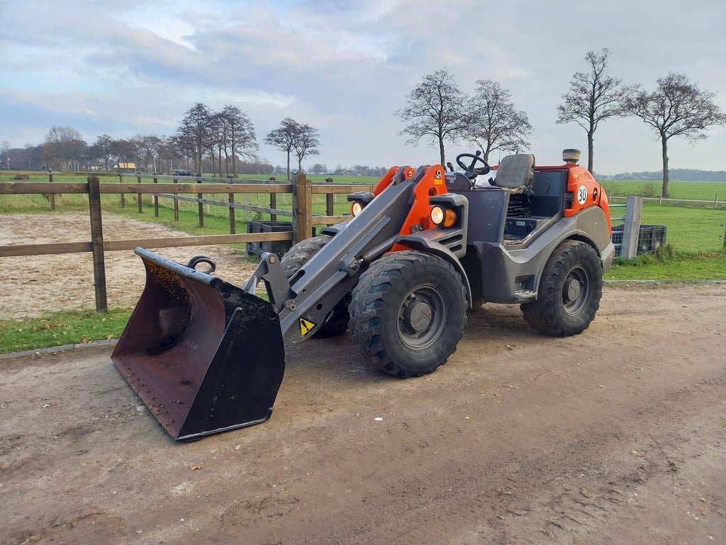 Wheel loader Ahlmann AX100 Diesel 49kW 2009 2009 AX100 2009 1