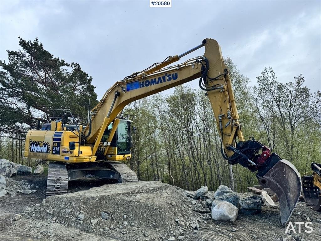 Komatsu HB215LC-2 Crawler excavator w/ GPS, Rototilt and 2 2014 20580 HB215LC-2 Crawler excavator w/ GPS, Rototilt and 2 2...
