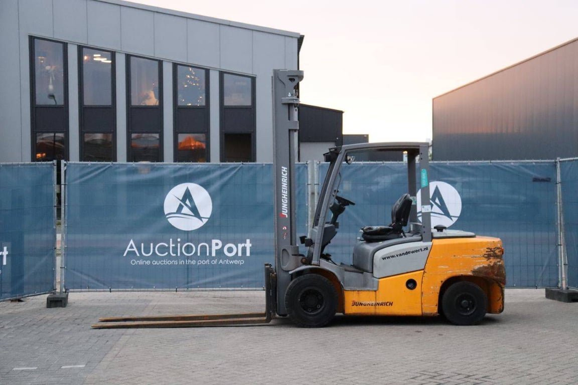 Forklift Jungheinrich DFG 435 Diesel 3500kg 4.5m 2020 2020 DFG 435 2020 1 Forklift