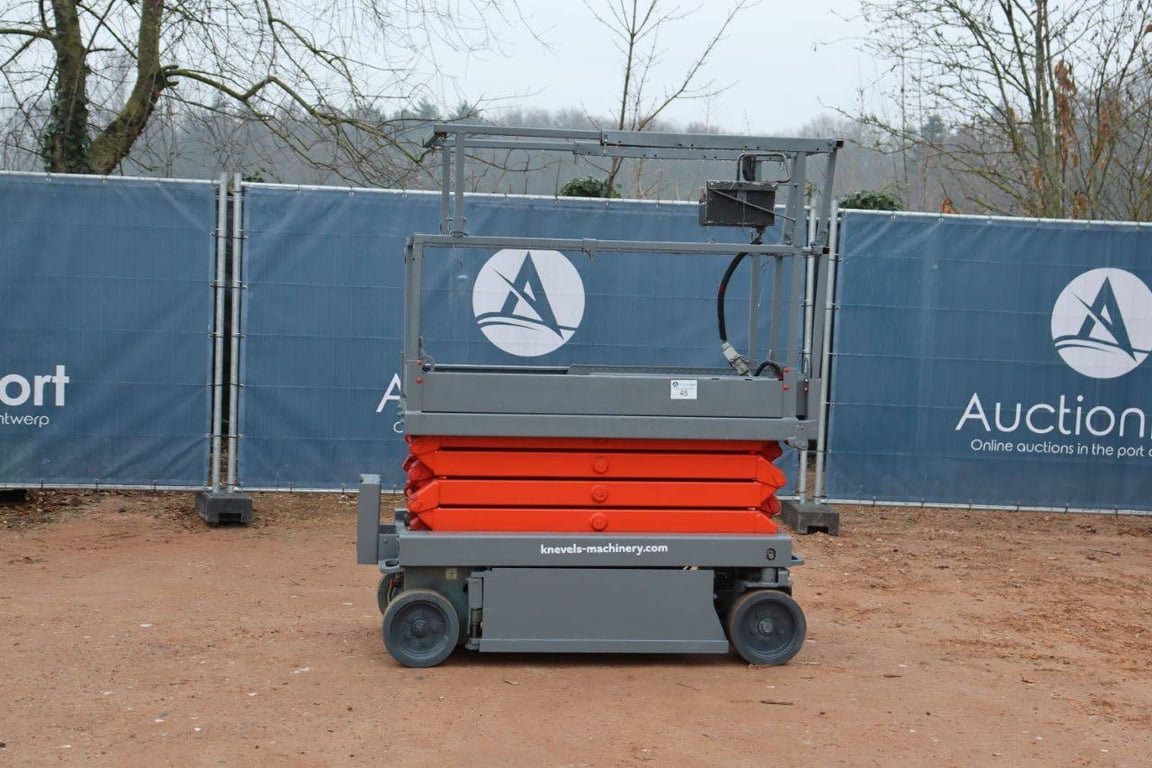 Scissor Lift Skyjack SJ3219 Electric 7.8m 2015 2015 SJ3219 2015 1 Scissor Lifts