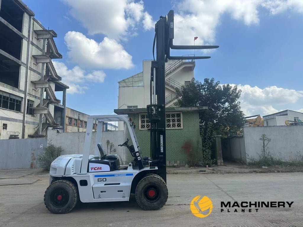 2018 TCM FD60 6 Tons Forklift Hot Sale Good Quality TCM FD60 Forklift 2018 1 Forklift image 2