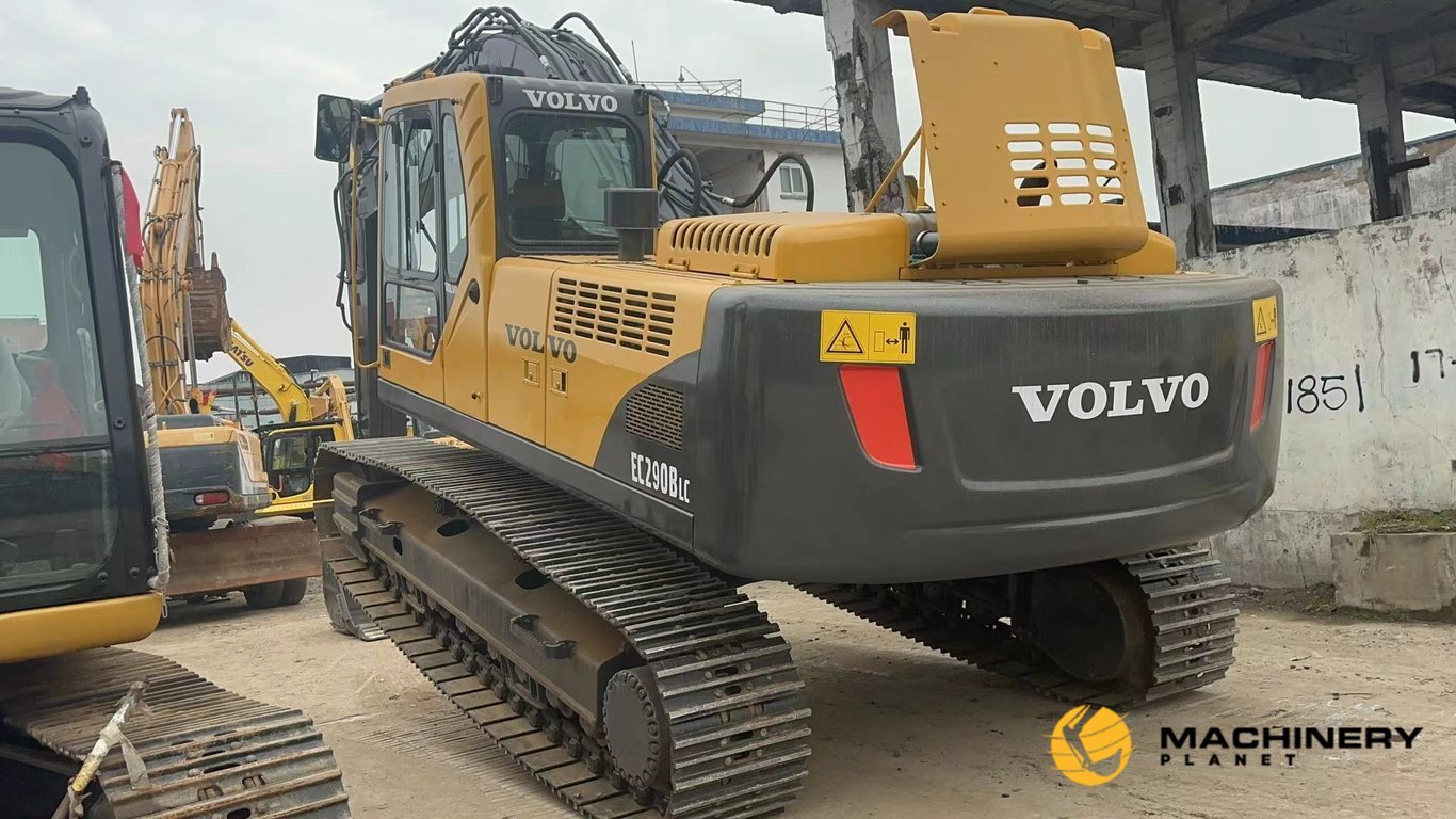 VOLVO EC290BLC 29TONS CRAWLER EXCAVATOR GOOD PRICE EC290BLC 2018 1 Crawler Excavators image 2