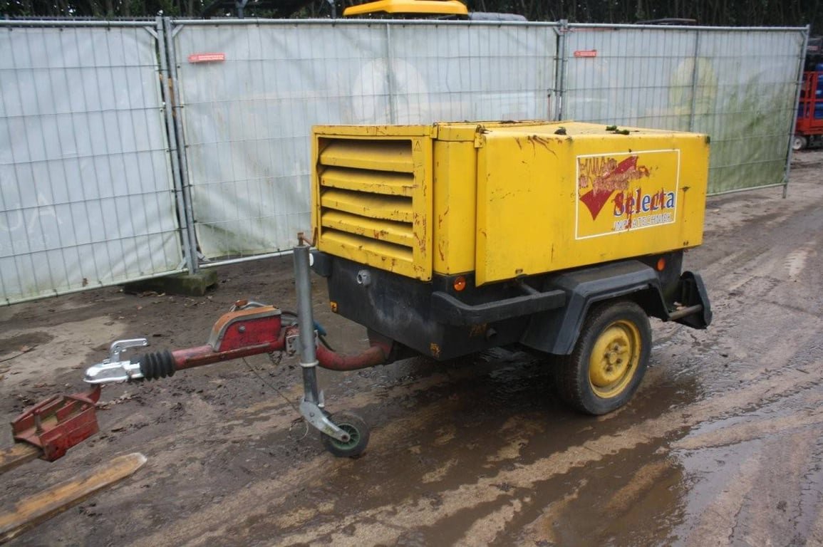 Compressor Atlas Copco XAS65 Diesel 11bar 1997 1997 XAS65 1997 1 Compressors
