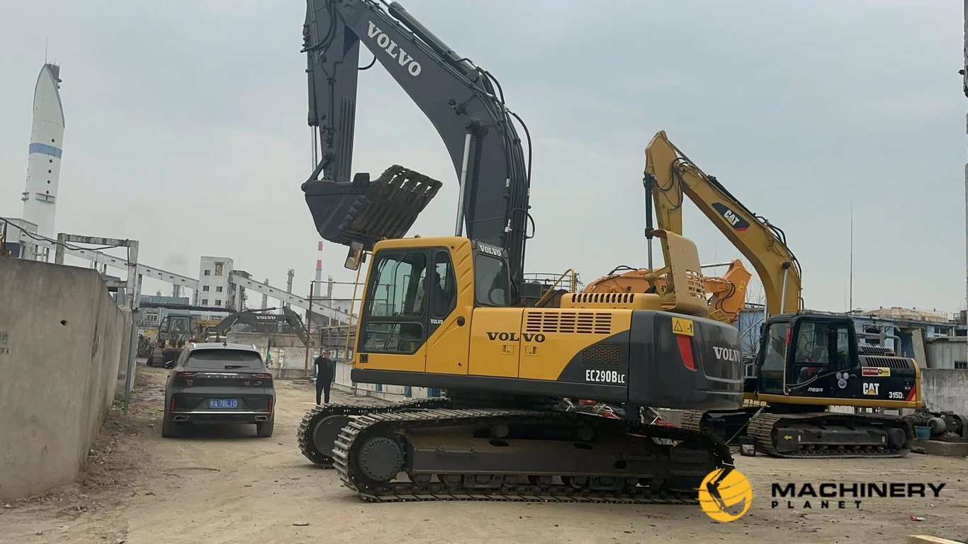 VOLVO EC290BLC 29TONS CRAWLER EXCAVATOR GOOD PRICE EC290BLC 2018 1 Crawler Excavators image 4