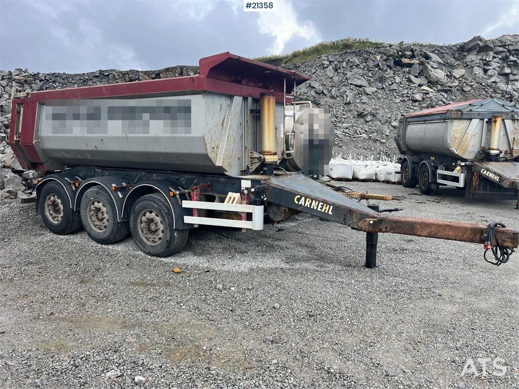 Carnehl 3 axle tipper trailer 2009 21358 Carnehl 3 axle tipper trailer 2009 1 Dump trailers