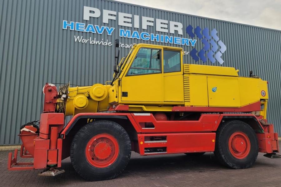 Compact Truck CT2 As-Is, Diesel, 4x4x4 Drive, 30m Main Boom, Run 1994 COMPACT TRUCK - CT2 - 62900 Compact Truck CT2 As-Is,...