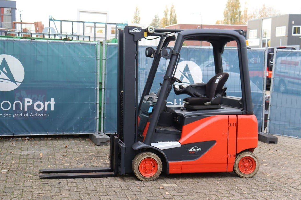 Heftruck Linde E16PH-02 Elektrisch 1600kg 2014 2014 E16PH-02 2014 1 Forklift