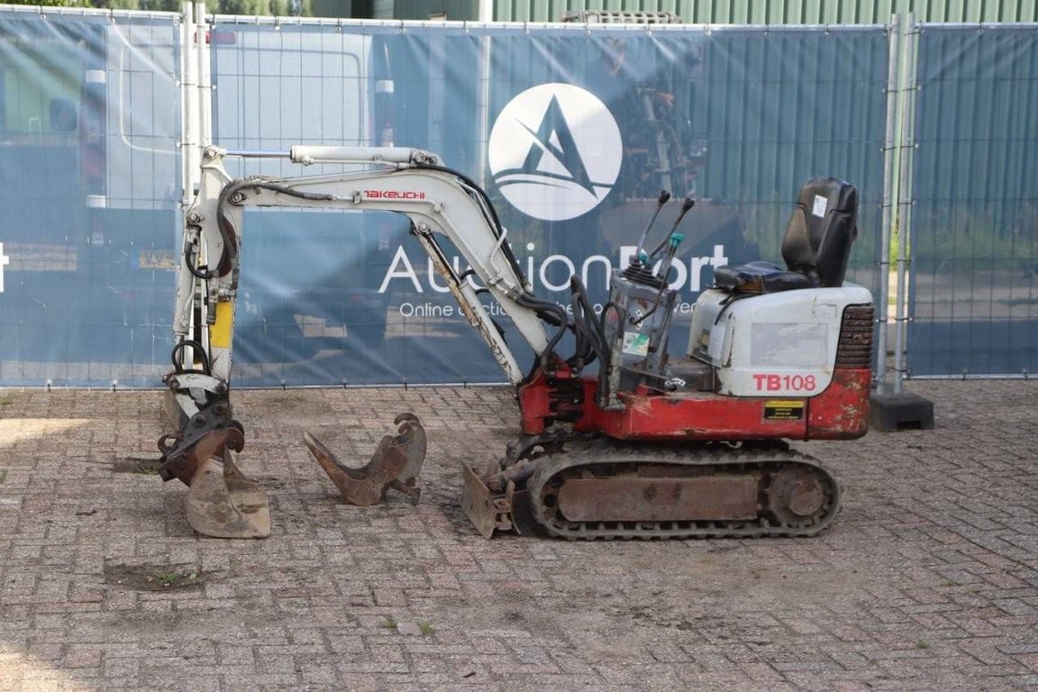 Mini excavator Takeuchi TB108 Diesel 2006 2006 TB108 2006 1