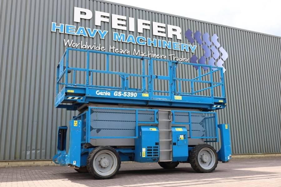 Genie GS5390 Diesel, 4x4 Drive, 18.15m Working Height, 6 2013 GENIE - GS5390 - 90002 GS5390 Diesel, 4x4 Drive, 18.15m Work...