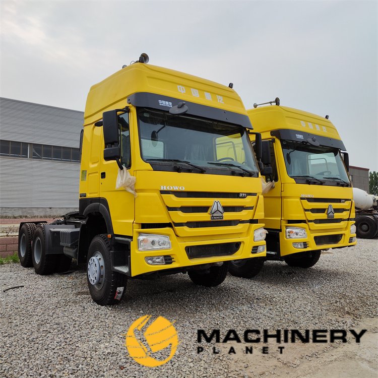 HOWO 371HP 6X4 Dump Truck Tractor Good Quality Hot Sale 371HP 6X4 2022 1
