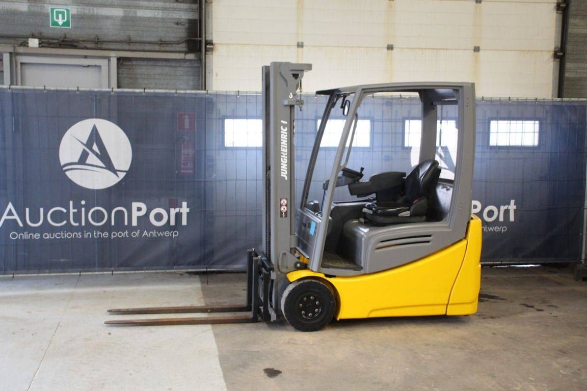 Forklift Jungheinrich EFG 216k Electric 1600kg 4.8m 2016 2016 EFG 216k 2016 1 Forklift