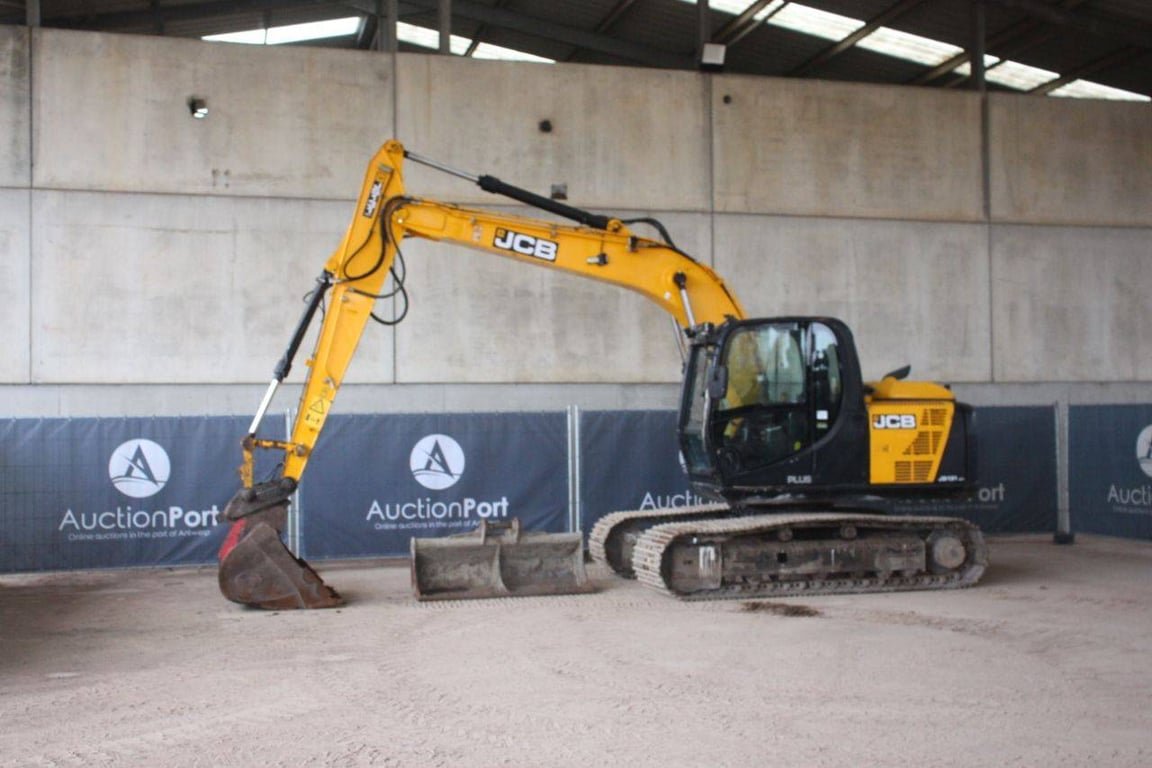 Crawler excavator JCB JS131LC Diesel 55kW 2018 2018 JS131LC 2018 1 Crawler Excavators