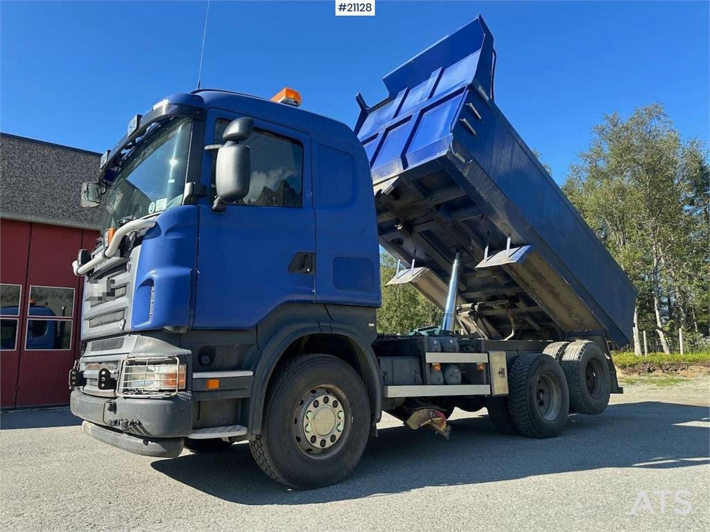 Scania R500 6x2 snow rigged tipper truck w/ plate and und 2006 21128 R500 6x2 snow rigged tipper truck w/ plate and und 20...