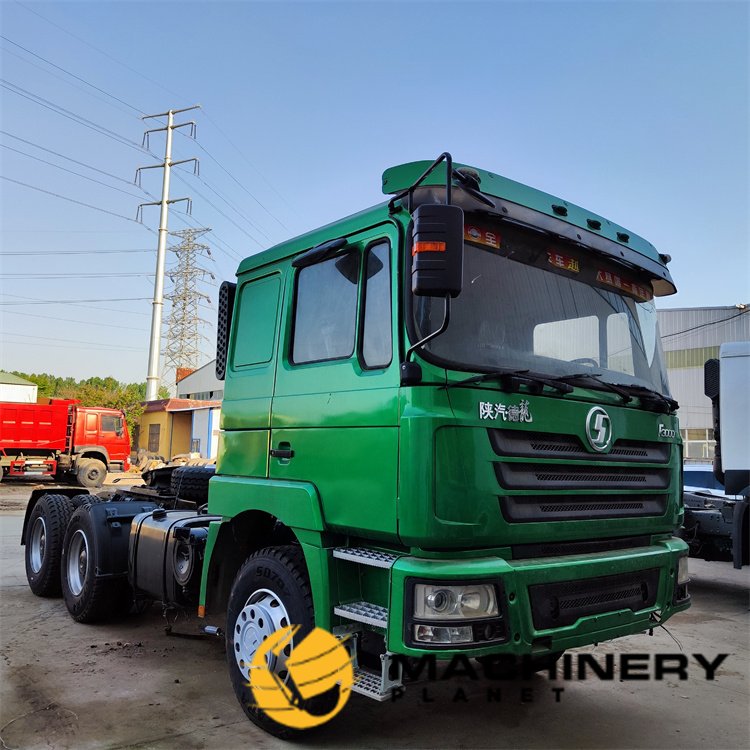 Shaanxi Automobile Heavy Duty Truck 6X4 Tractor F3000 good condition F3000 6x4 371HP 2023 1 image 3